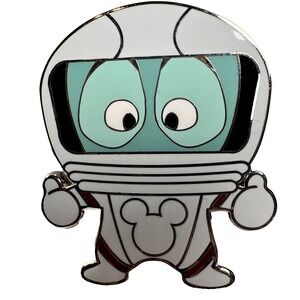 Disney Pin DeeBees Journey Series Astronaut Alien Spacee PP75396 Limited Release